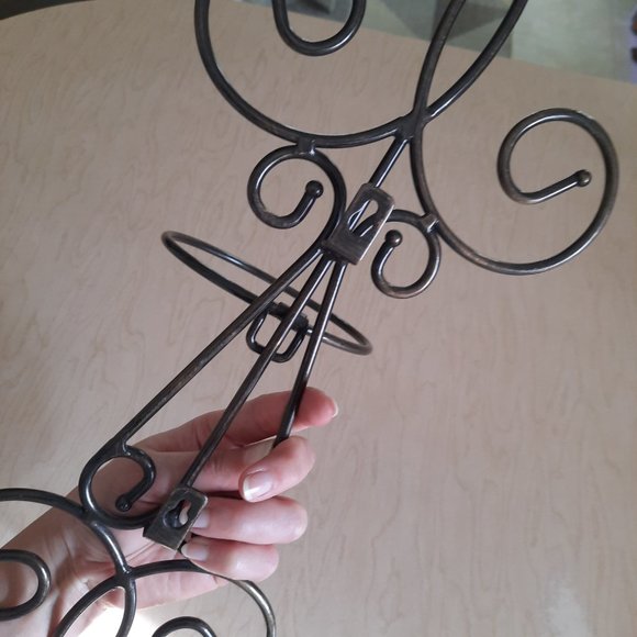 Vintage Wrought Iron Large Ornate Scroll Wall Sconce with holder - Picture 8 of 16